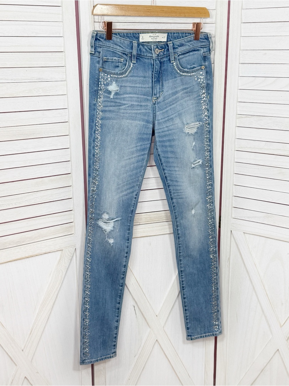 Abercrombie & Fitch Rhinestone Jeweled Distressed Skinny‎ Jeans Blue 4